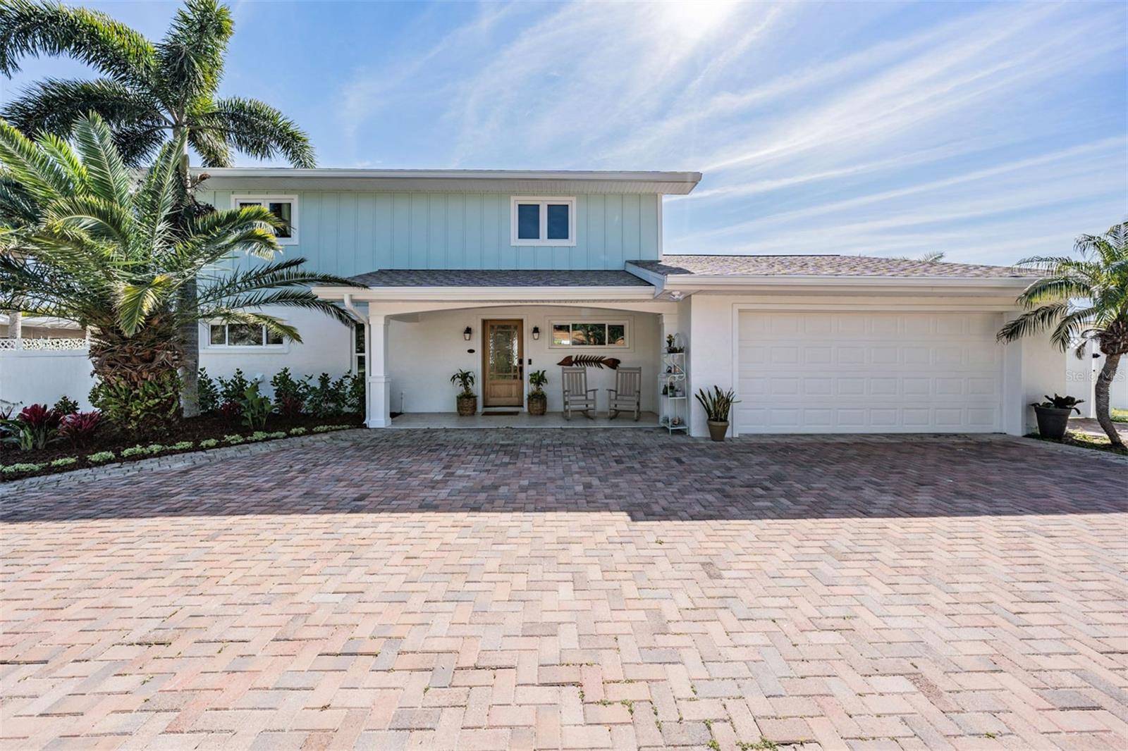 200 DRIFTWOOD DRIVE W