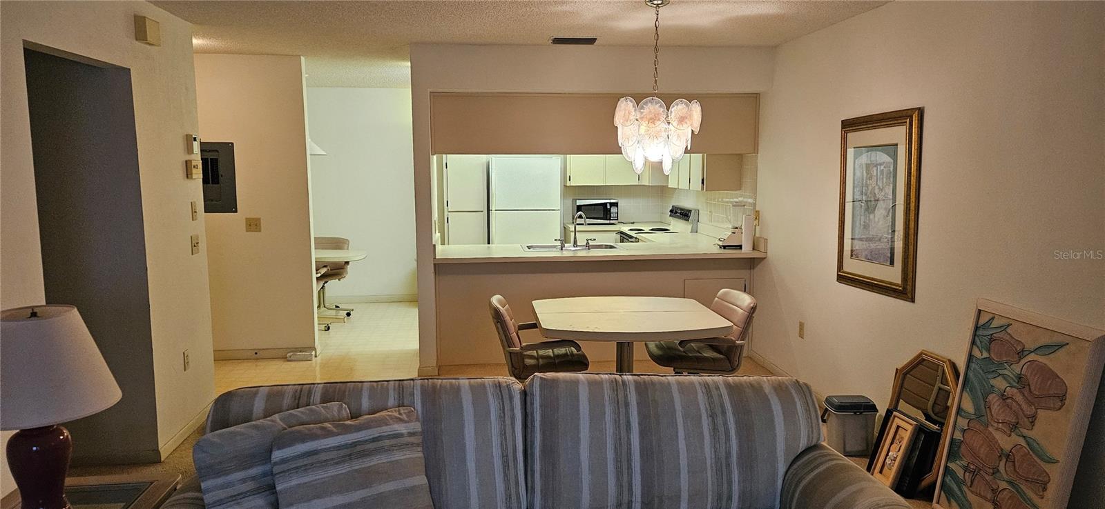 12027 HOOSIER COURT 201