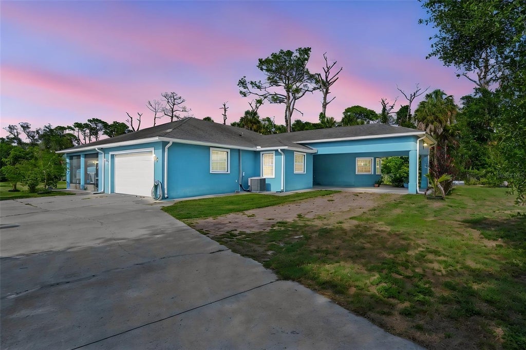 Photo of 2007 61st Street, Sarasota, FL 34243 (MLS # A4699905)