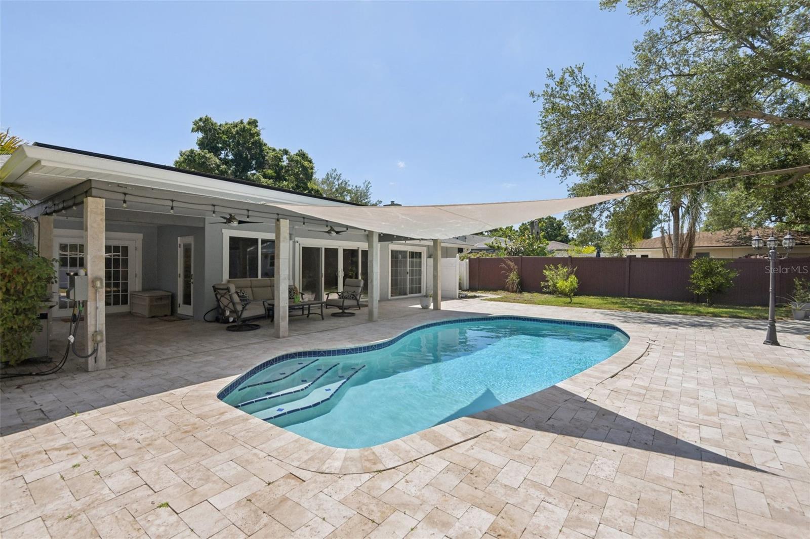 ROSETREE ESTATES - Residential