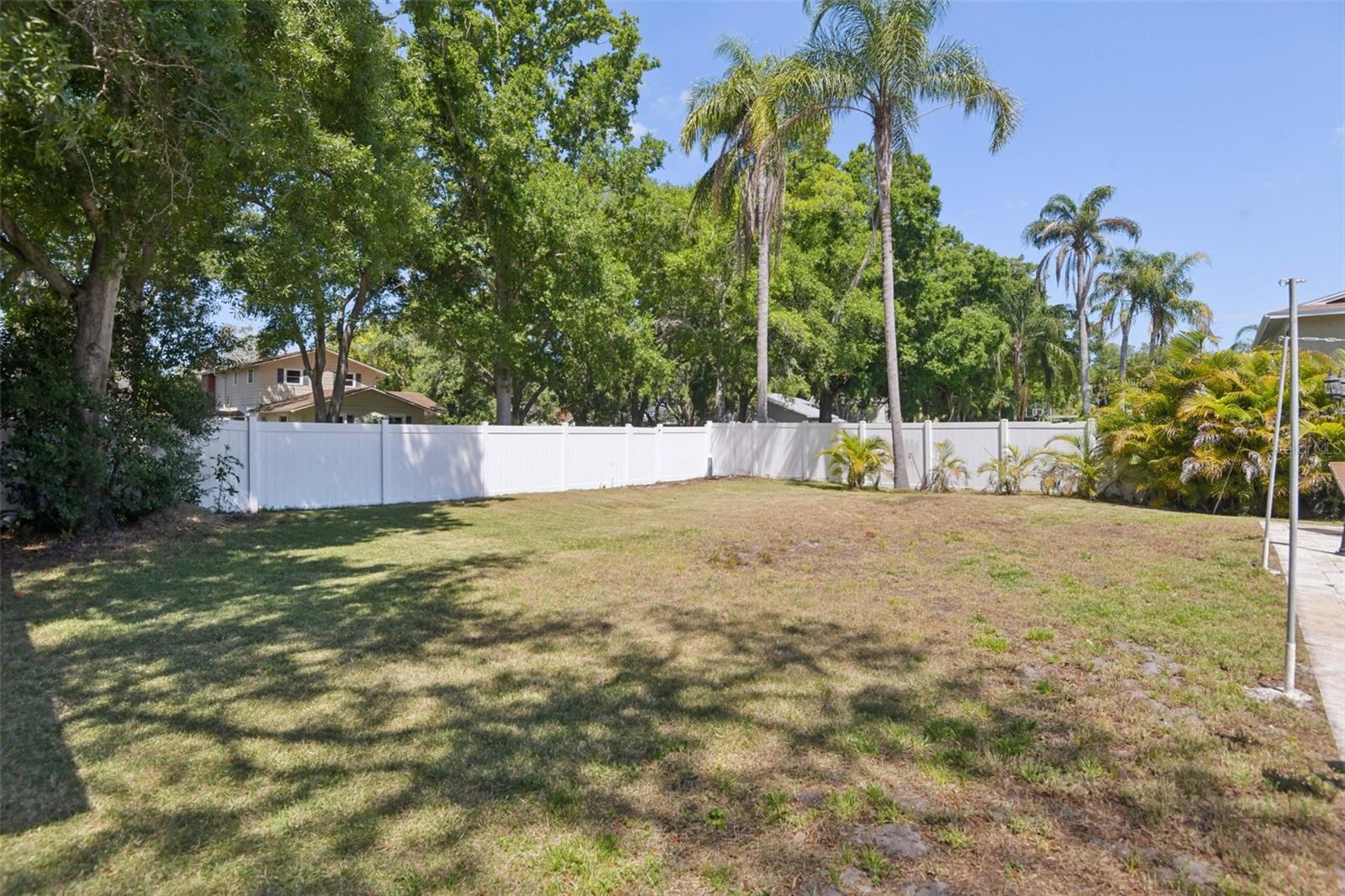 ROSETREE ESTATES - Residential