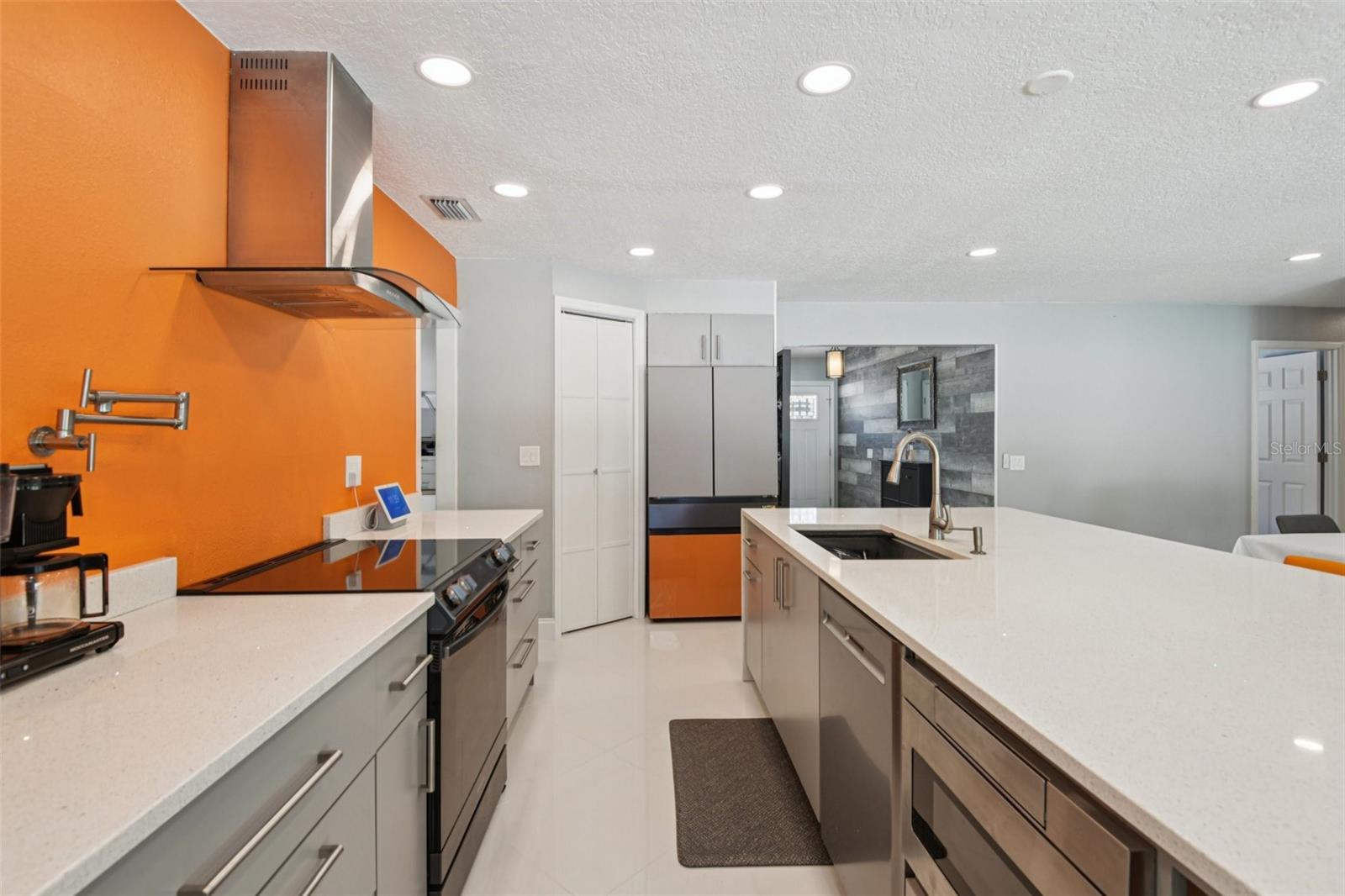 ROSETREE ESTATES - Residential