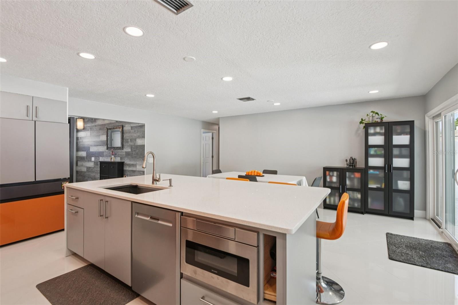 ROSETREE ESTATES - Residential