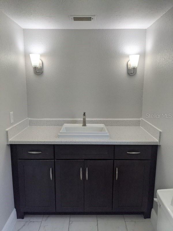 WINDTREE GARDENS CONDO PH 06 - Residential Lease