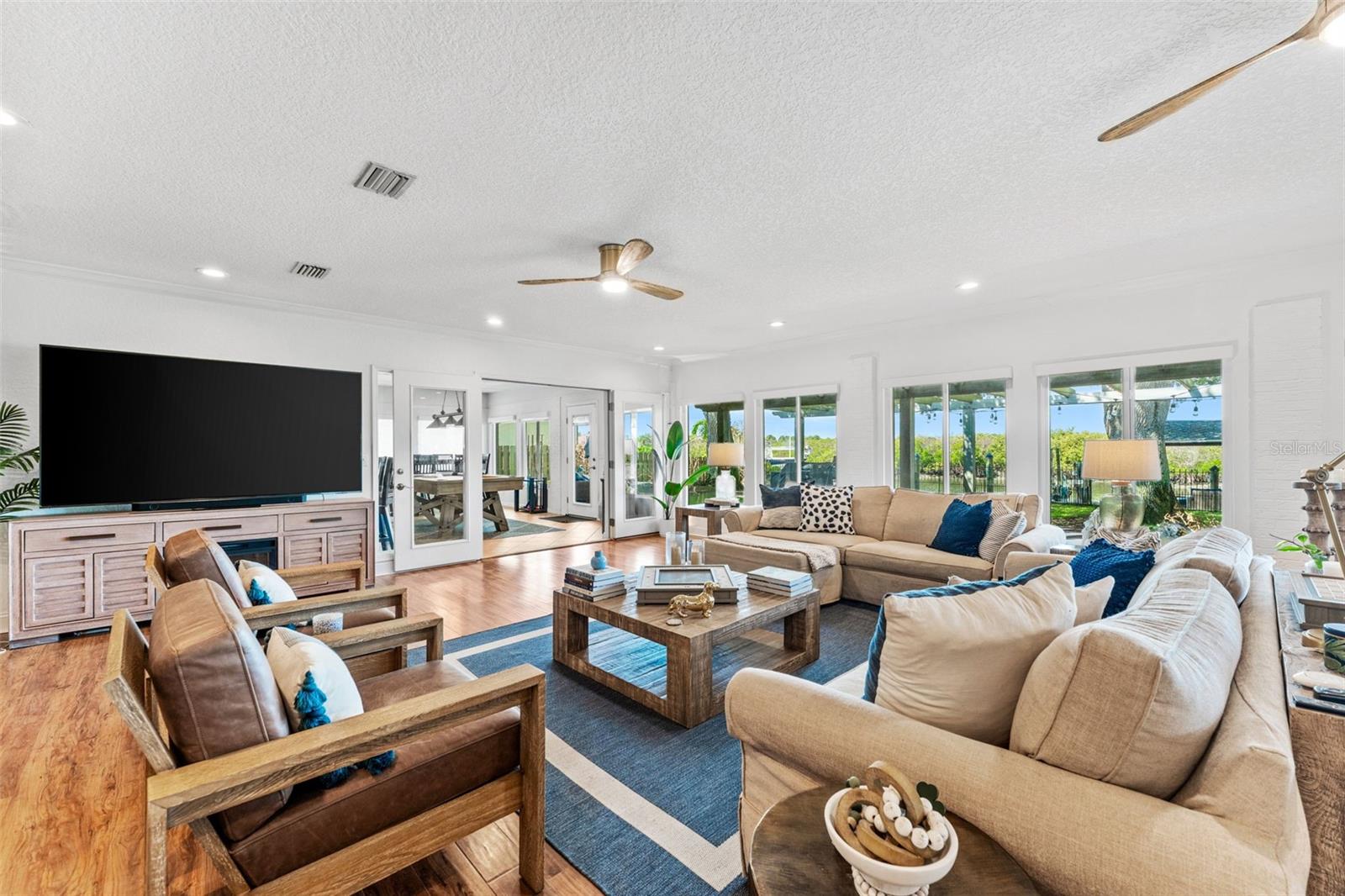 VENEZIA UNIT 02 - Residential