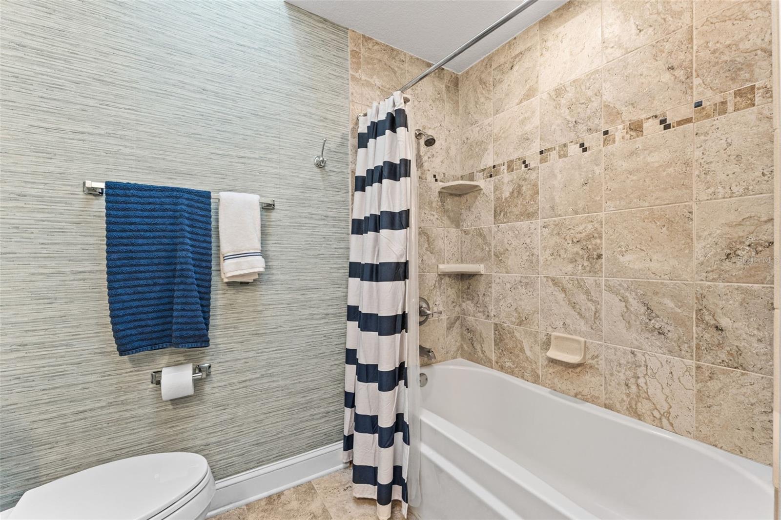 VENEZIA UNIT 02 - Residential