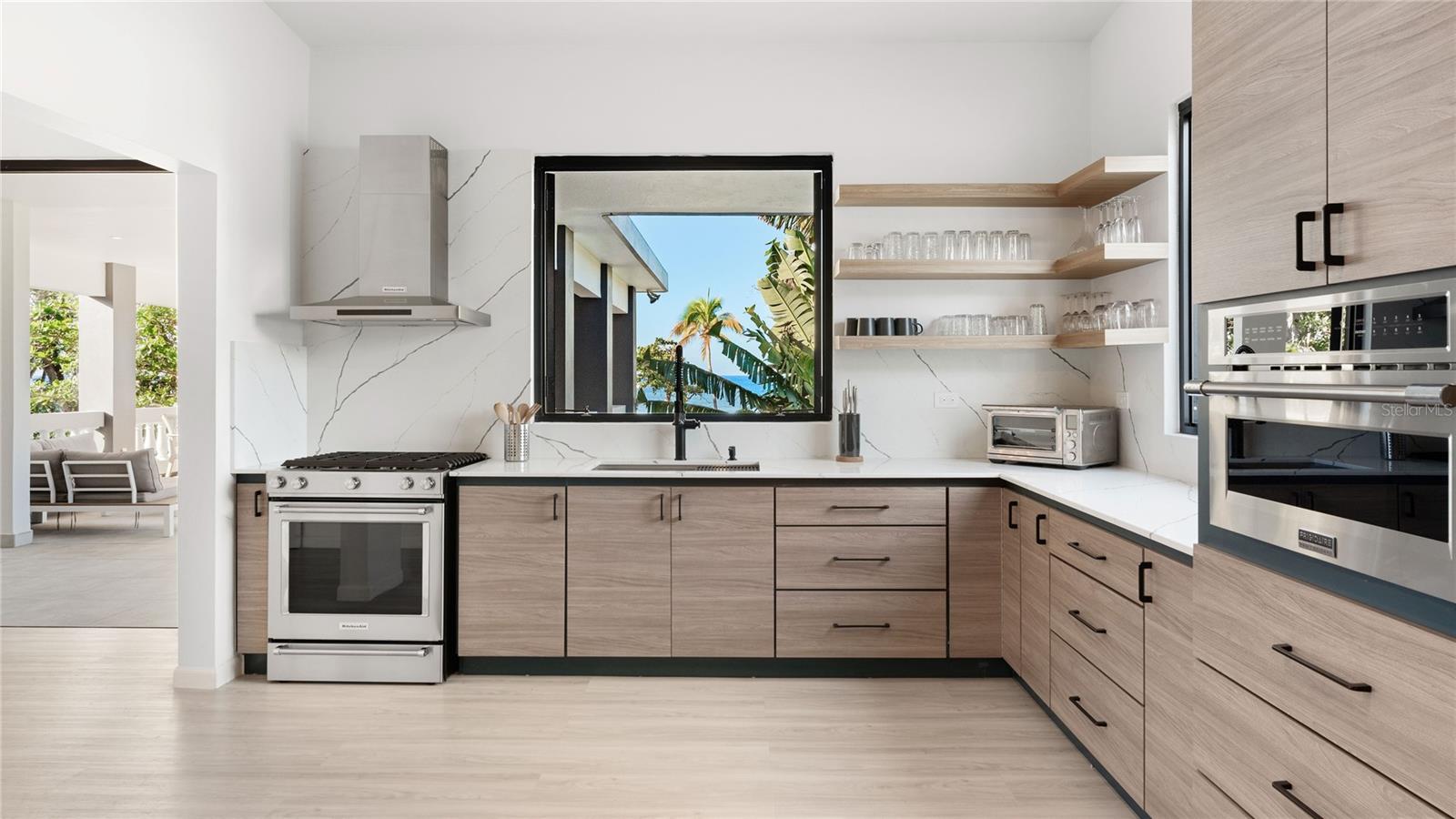 BARRIO ENSENADA - Residential