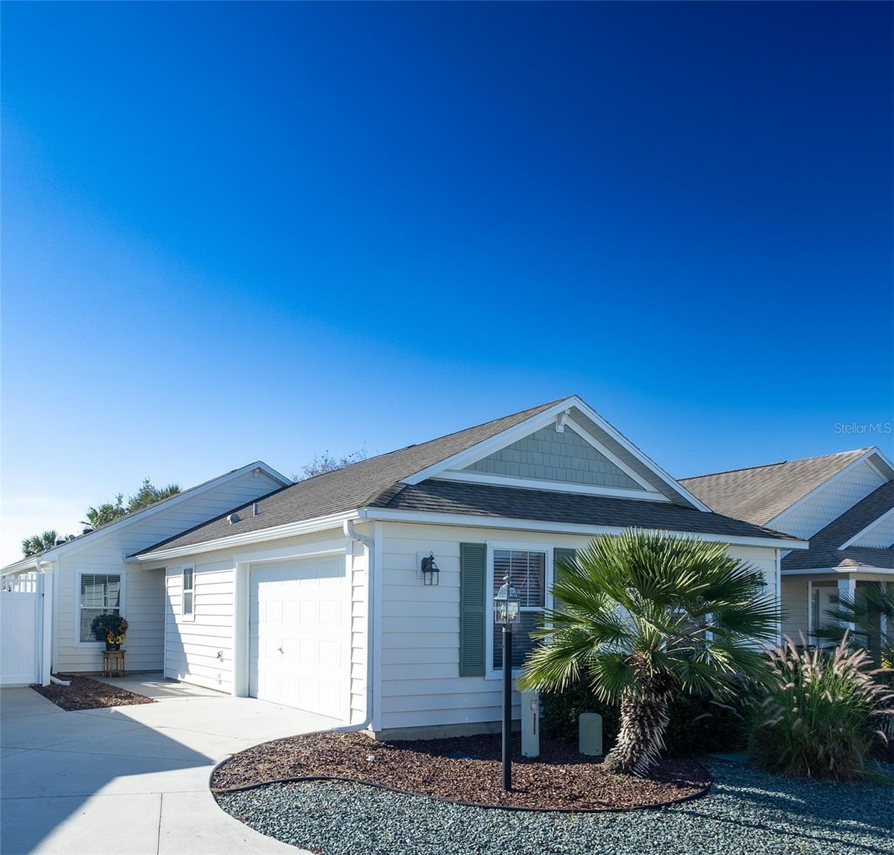 1750 KINGFISHER COURT