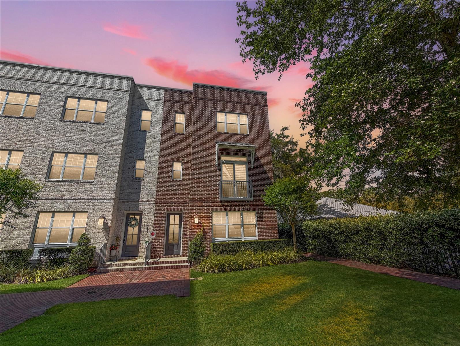 PARK PLACE AT WINTER GARDEN - Residential