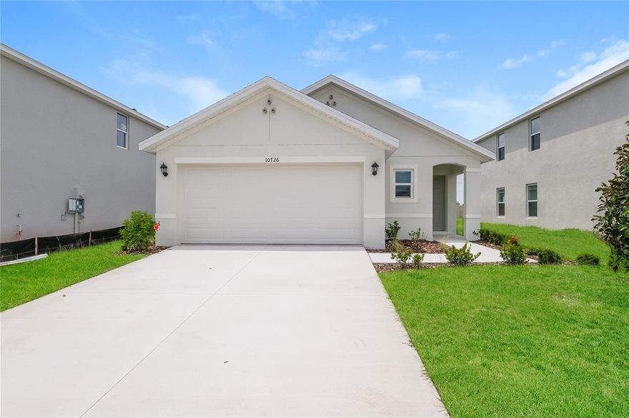 Welcome to 10726 Hidden Banks Glen in Parrish, FL—a beautifully maintained, pet-friendly home featuring 3 bedrooms, 2 bathrooms, and approximately 1,504 square feet of comfortable living space. This move-in ready residence offers a split floor plan, an attached 2-car garage, modern in-home laundry appliances, and smart home features like keyless entry and automatic thermostat control.

Professionally managed by Tricon Residential, residents enjoy a rental lifestyle designed to support them every step of the way. Through Tricon Vantage, you'll have access to exclusive benefits including the Resident Bill of Rights, free positive credit reporting, and up to $5,000 in down payment assistance after five years of residency.

Located in the desirable North River Ranch neighborhood surrounded by excellent schools, parks, shopping, dining, and quick access to I-75, this is an ideal place to call home. Waived application fees are available with code WAIVEFEE (Ends: Nov 1)