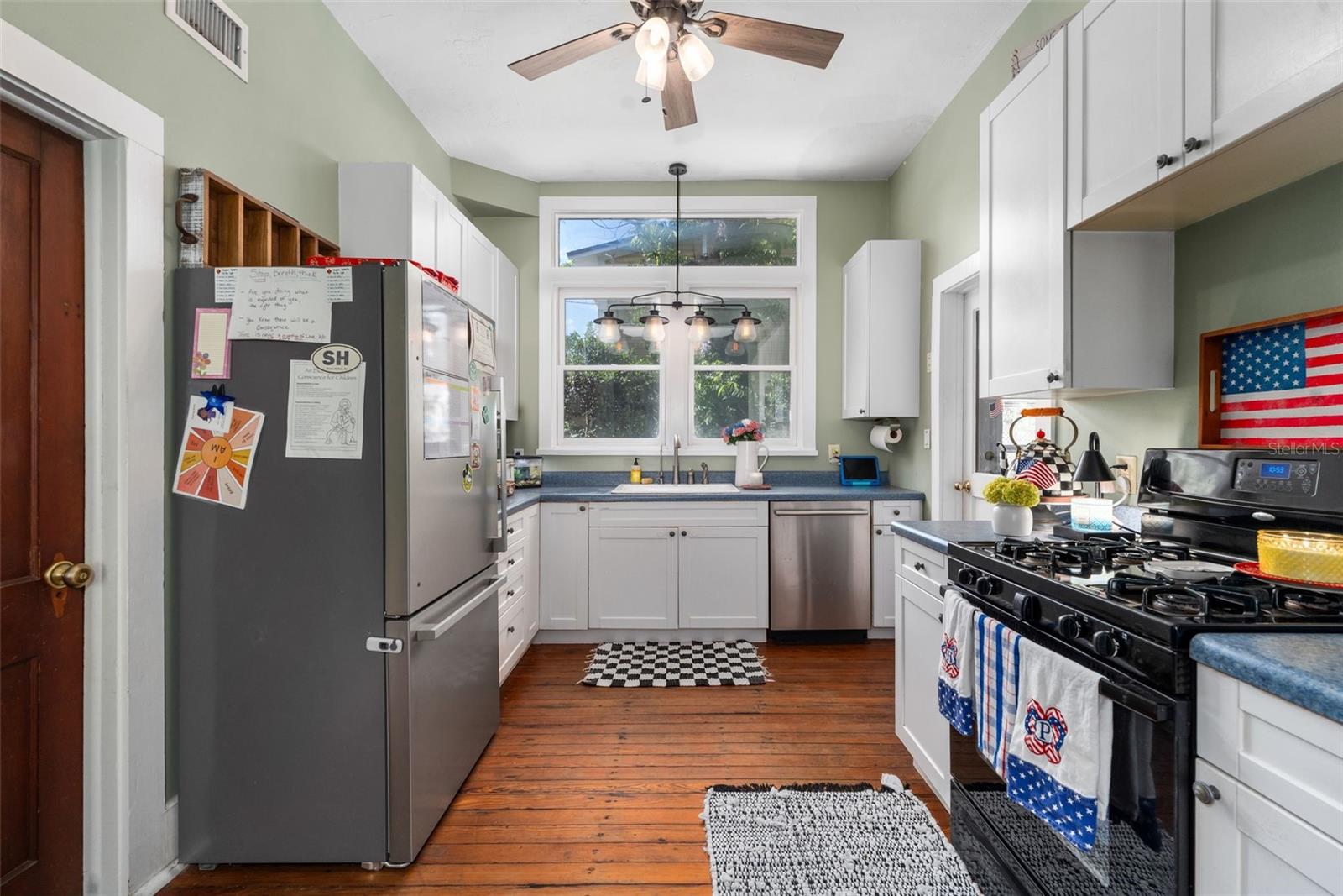 GAINESVILLE BRUSH ADD TO- - Residential