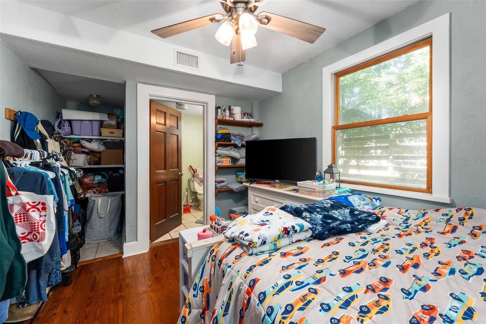 GAINESVILLE BRUSH ADD TO- - Residential