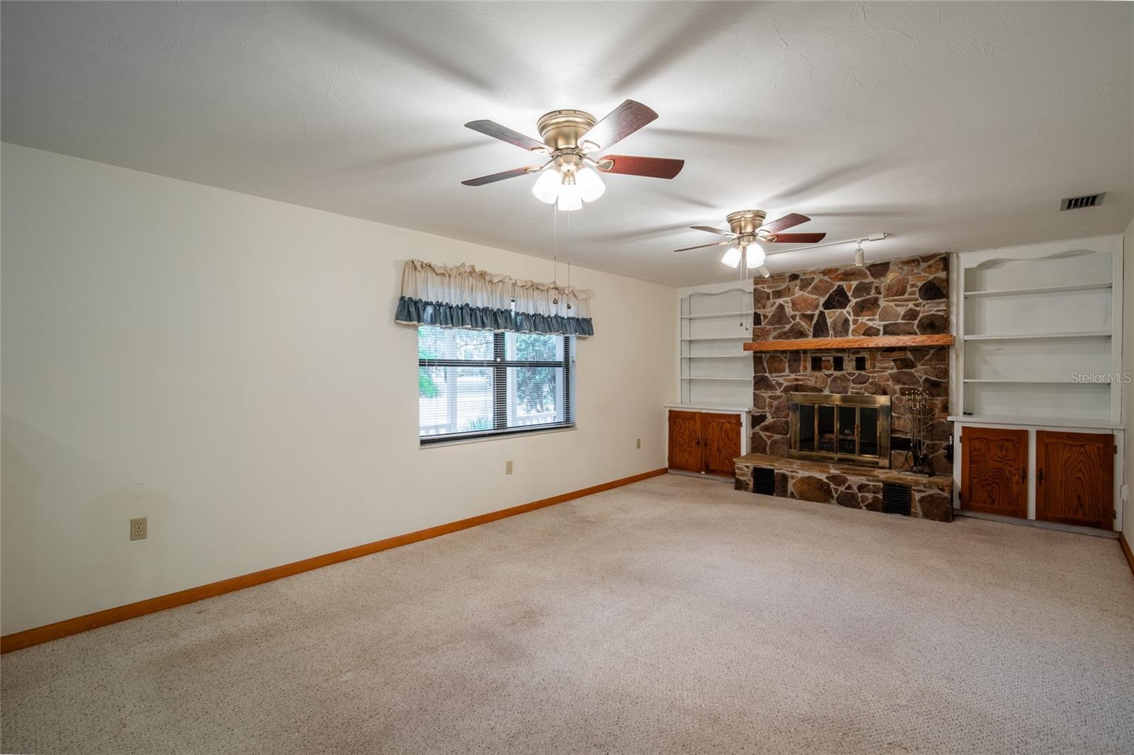 2626 MCDONALD TERRACE