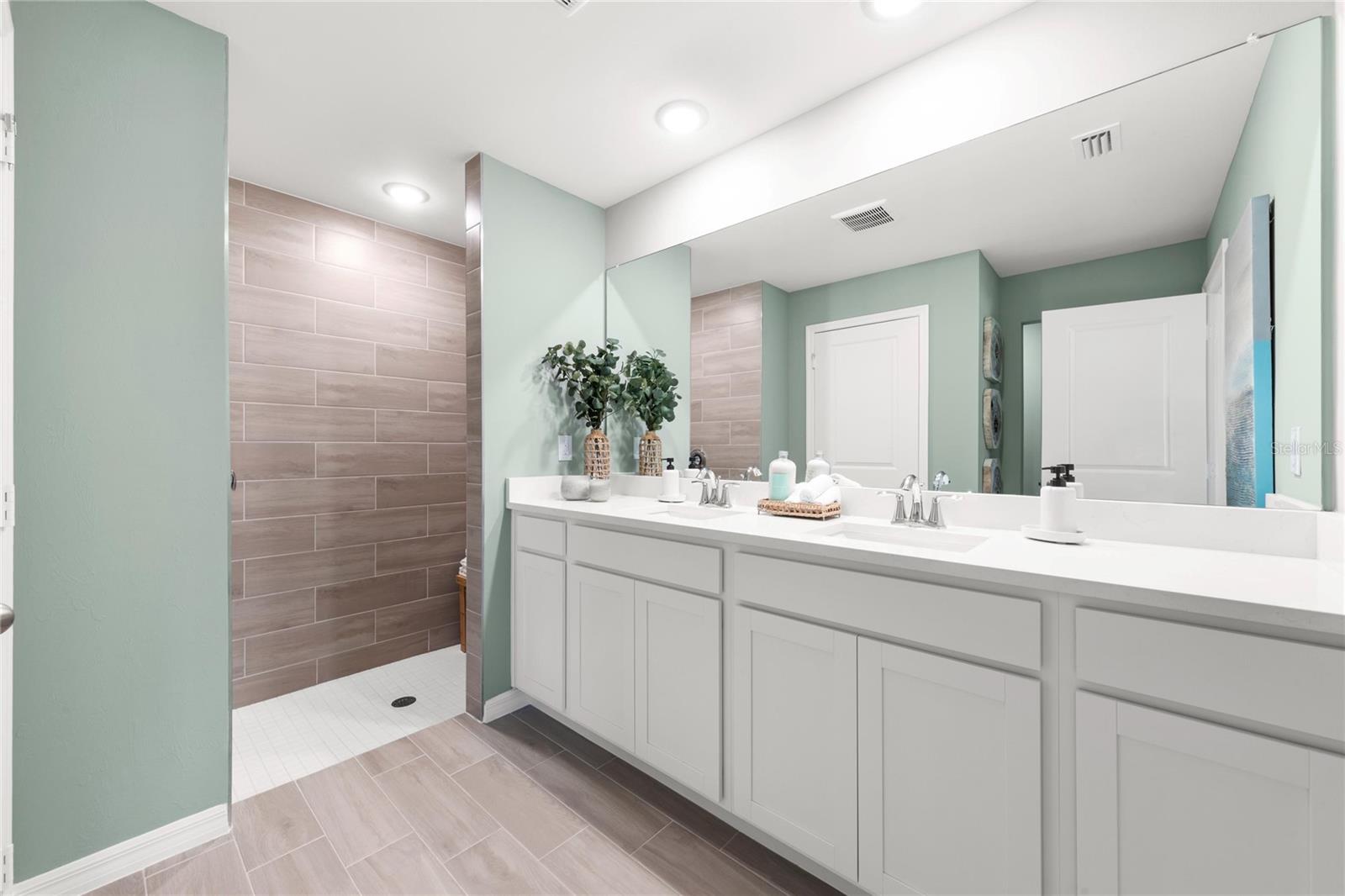 CITRUS SPGS UNIT 23 - Residential