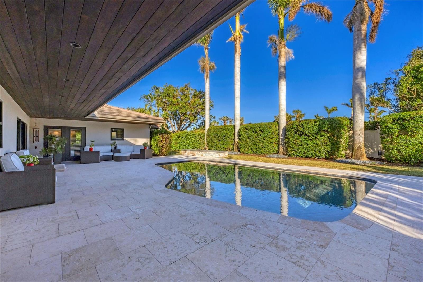 BIRD KEY - Residential