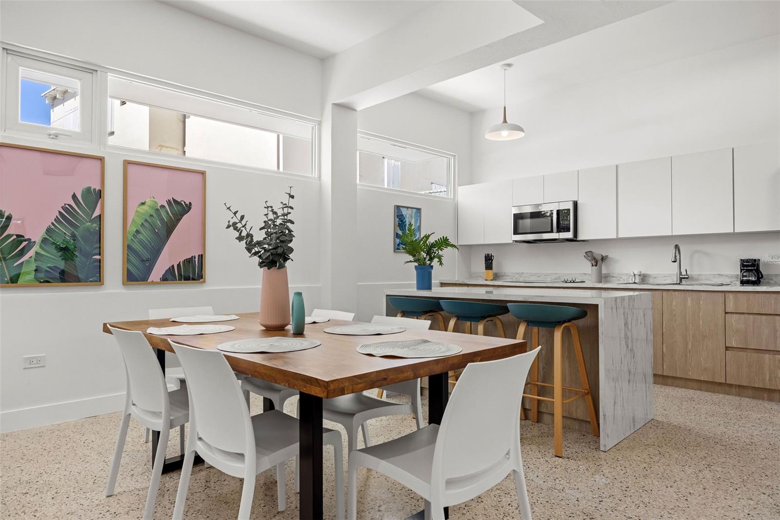 MIRAMAR - Residential
