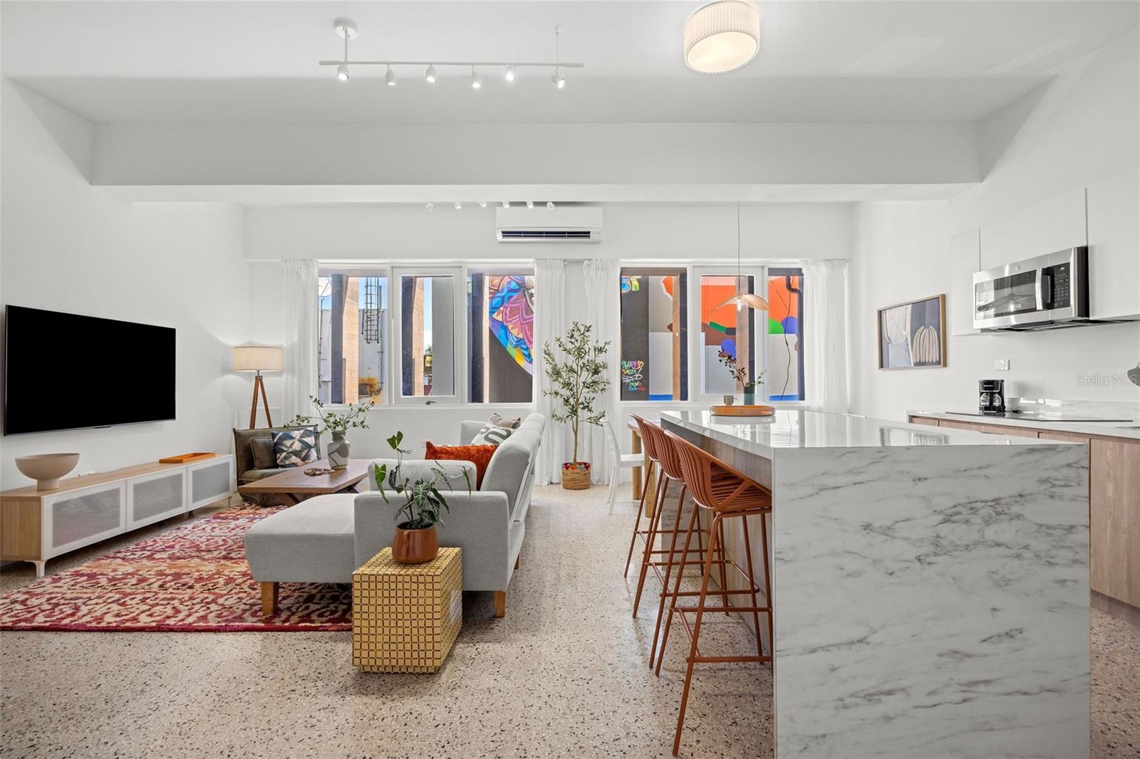 MIRAMAR - Residential