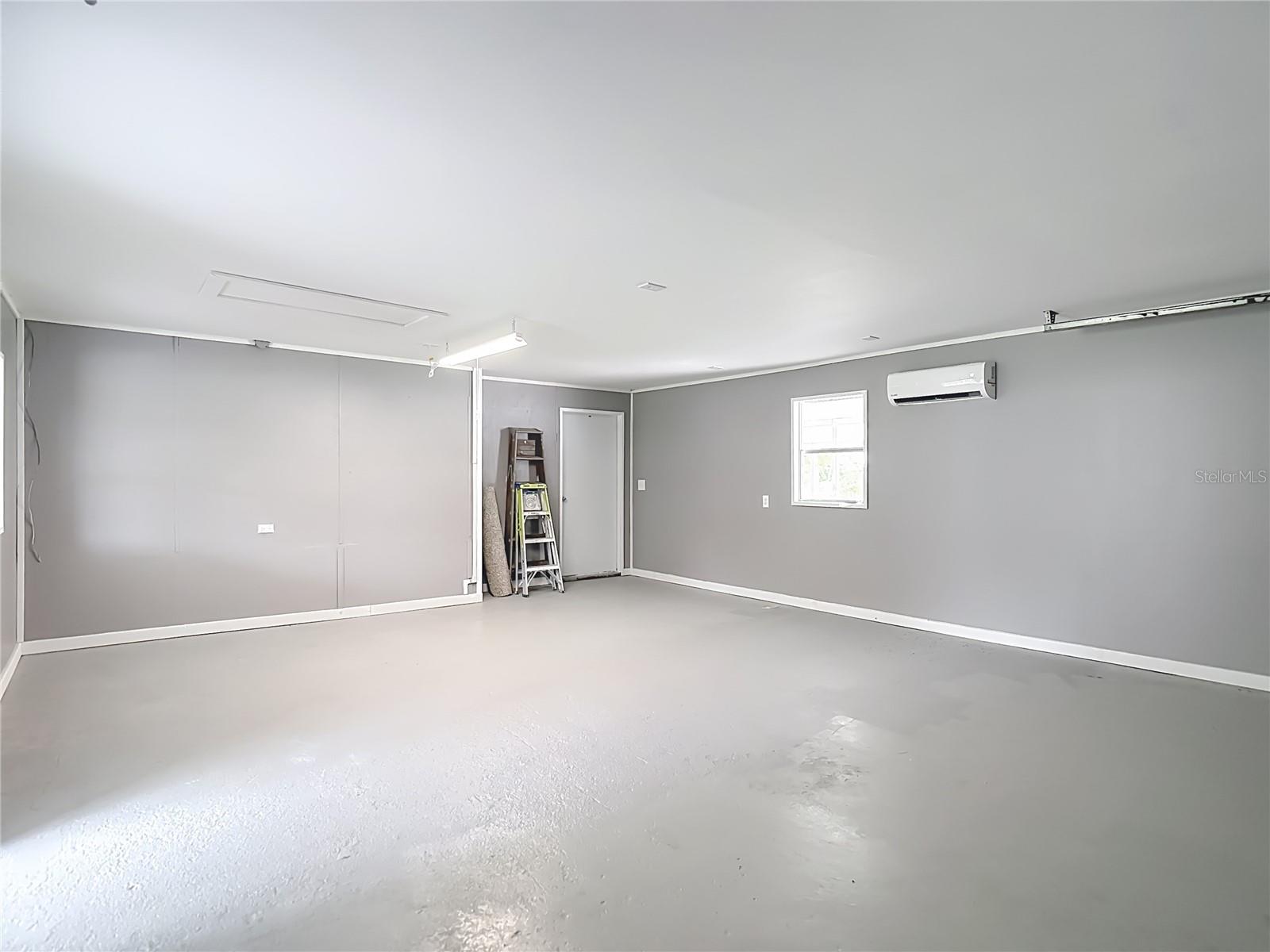 PARKWOOD ACRES - Residential