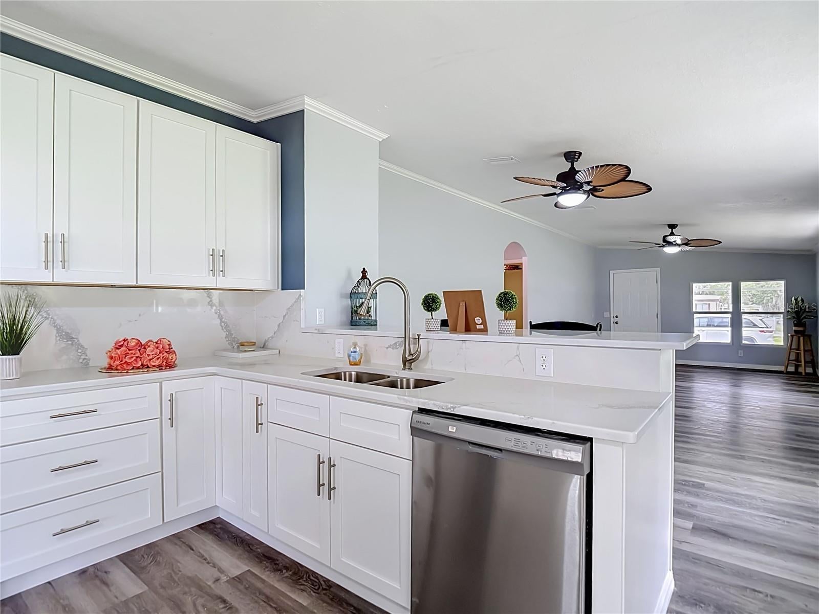 PARKWOOD ACRES - Residential