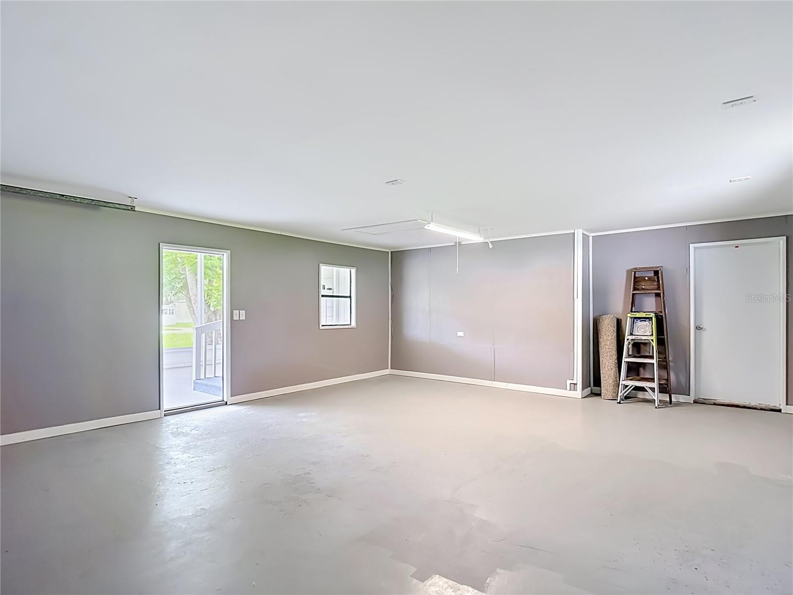PARKWOOD ACRES - Residential