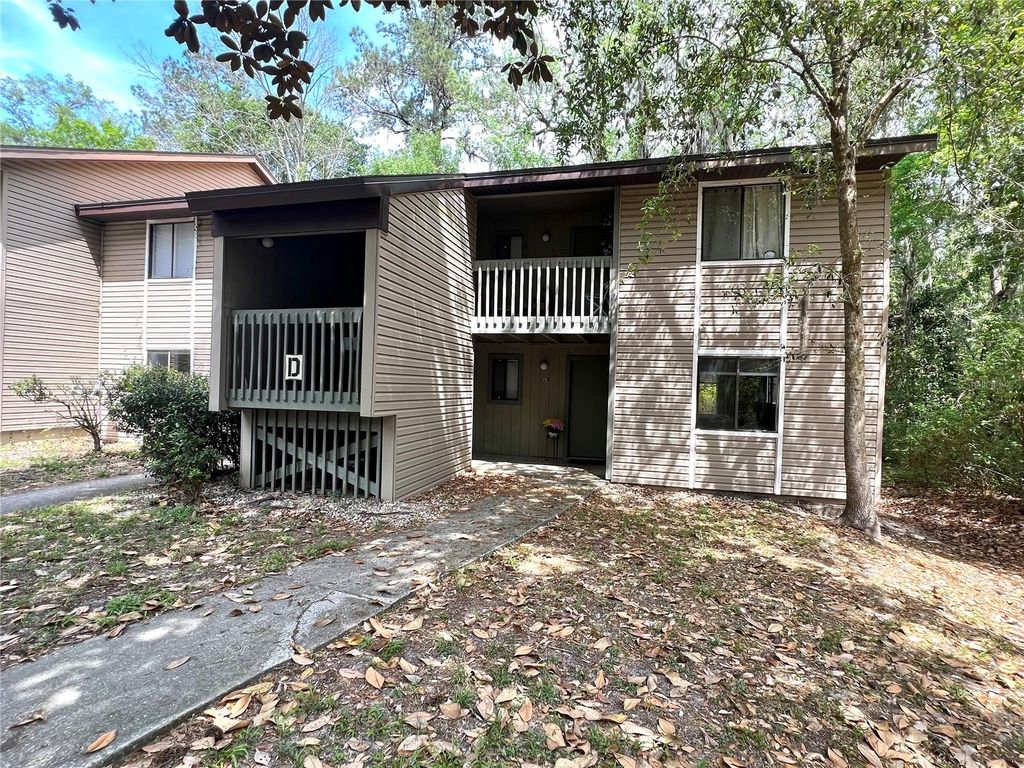 Photo of 81 SE 16th Avenue #D101, Gainesville, FL 32601 (MLS # GC539113)