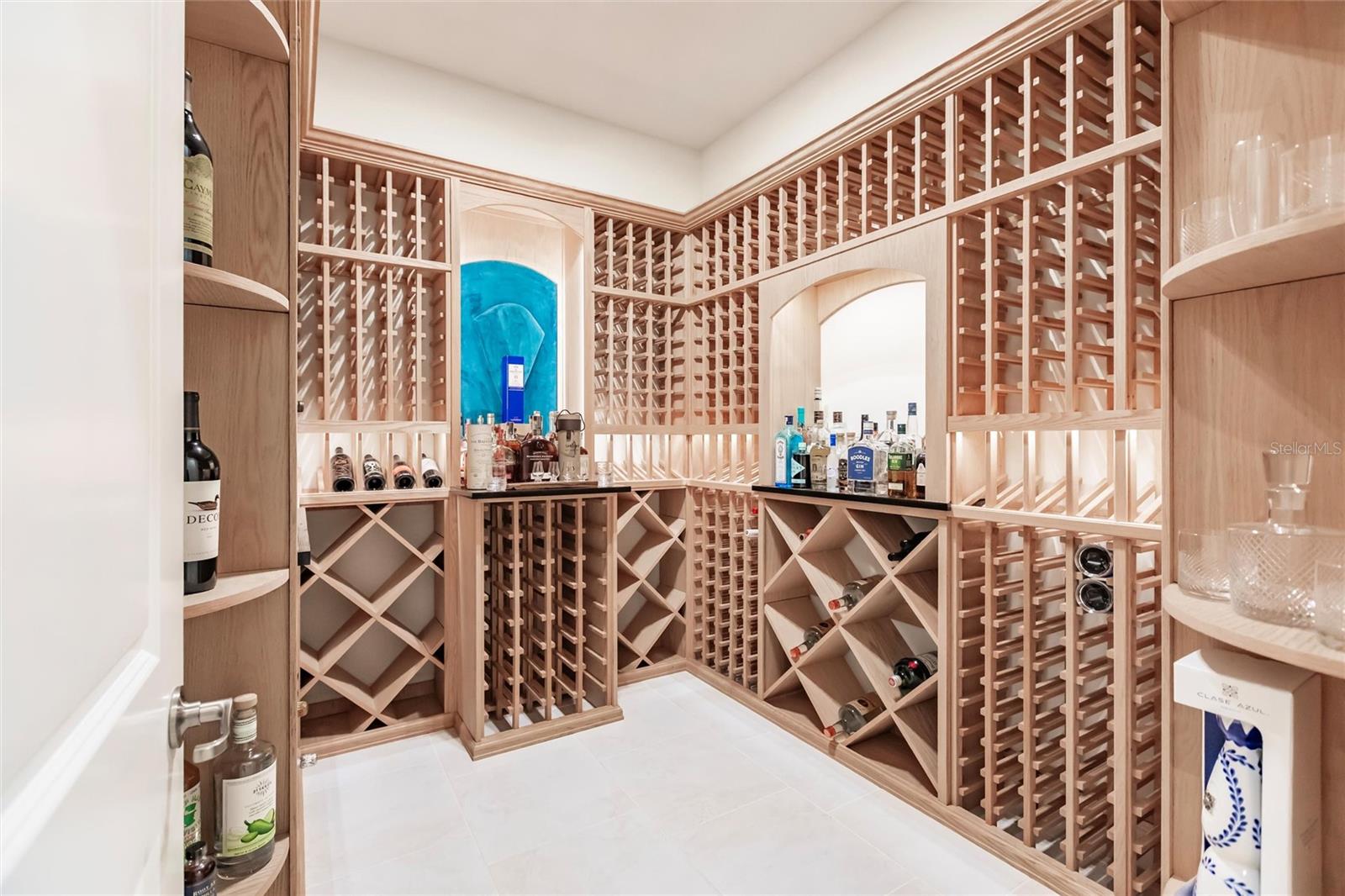 LAKE VIEW ESTATES AT THE LAKE CLUB - Residential