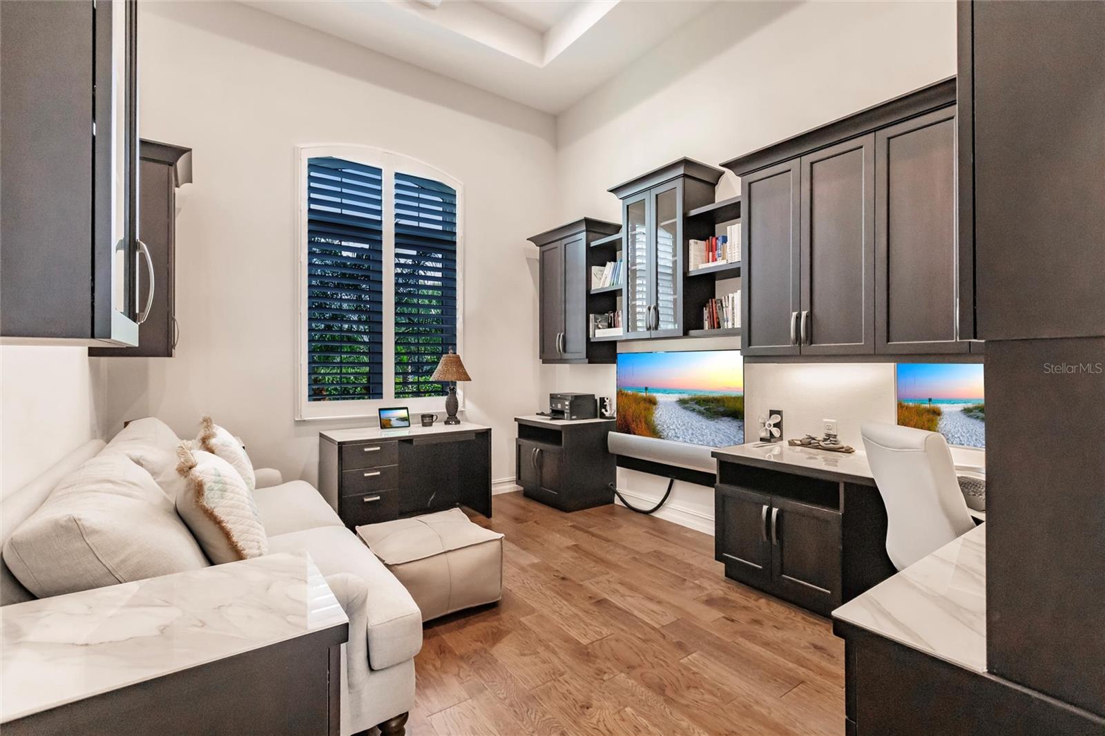 LAKE VIEW ESTATES AT THE LAKE CLUB - Residential