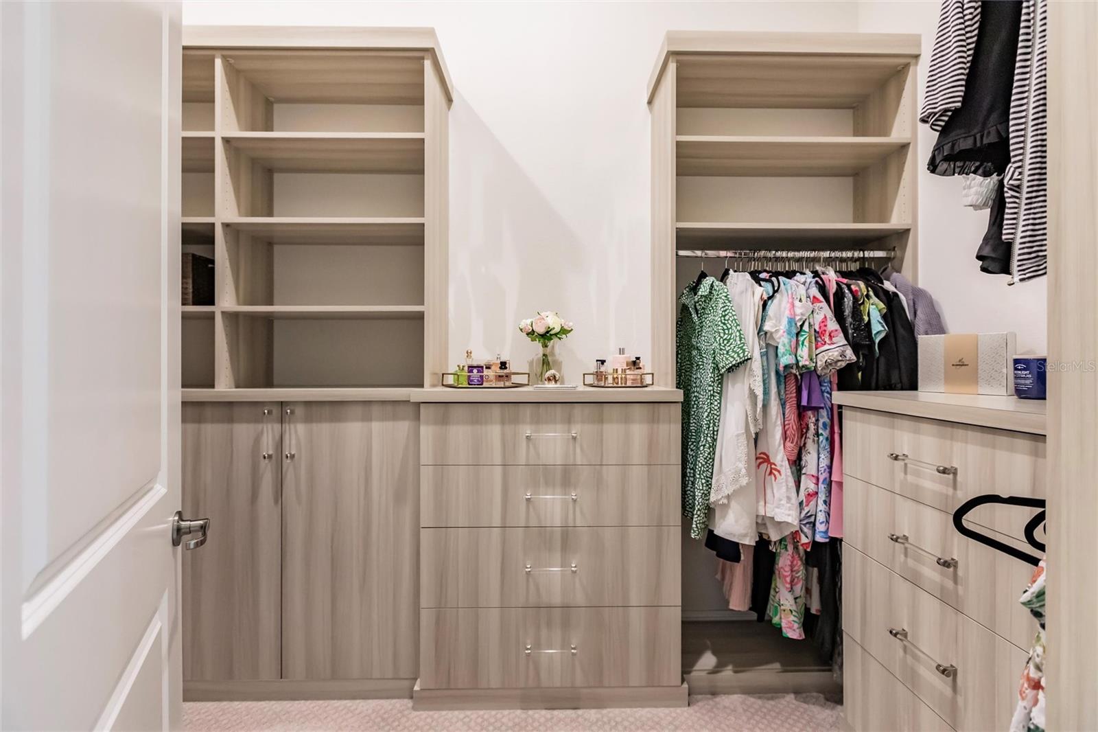 LAKE VIEW ESTATES AT THE LAKE CLUB - Residential