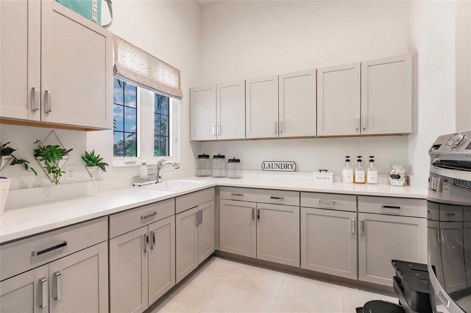 LAKE VIEW ESTATES AT THE LAKE CLUB - Residential