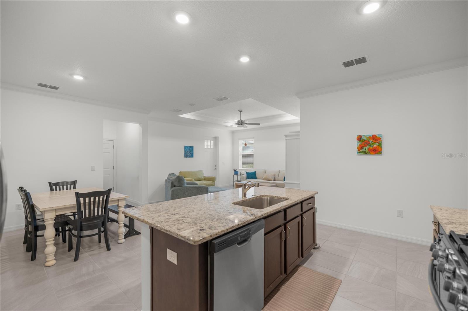 INDIGO EAST SOUTH DUPLEX - Residential