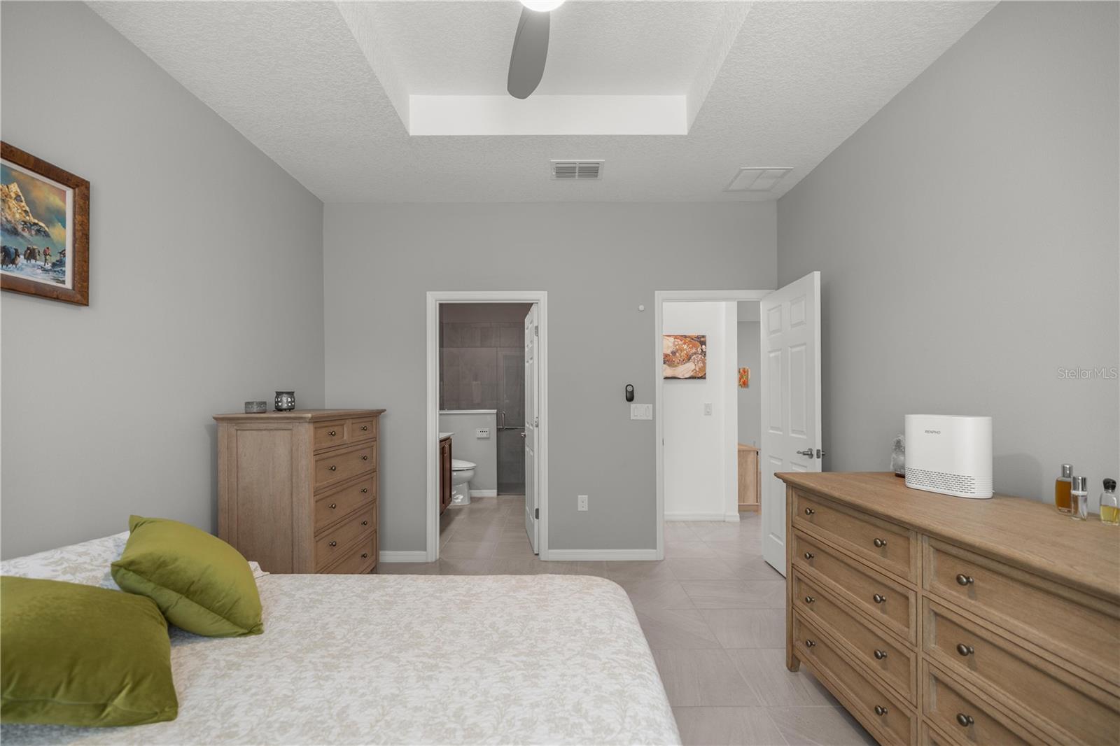 INDIGO EAST SOUTH DUPLEX - Residential