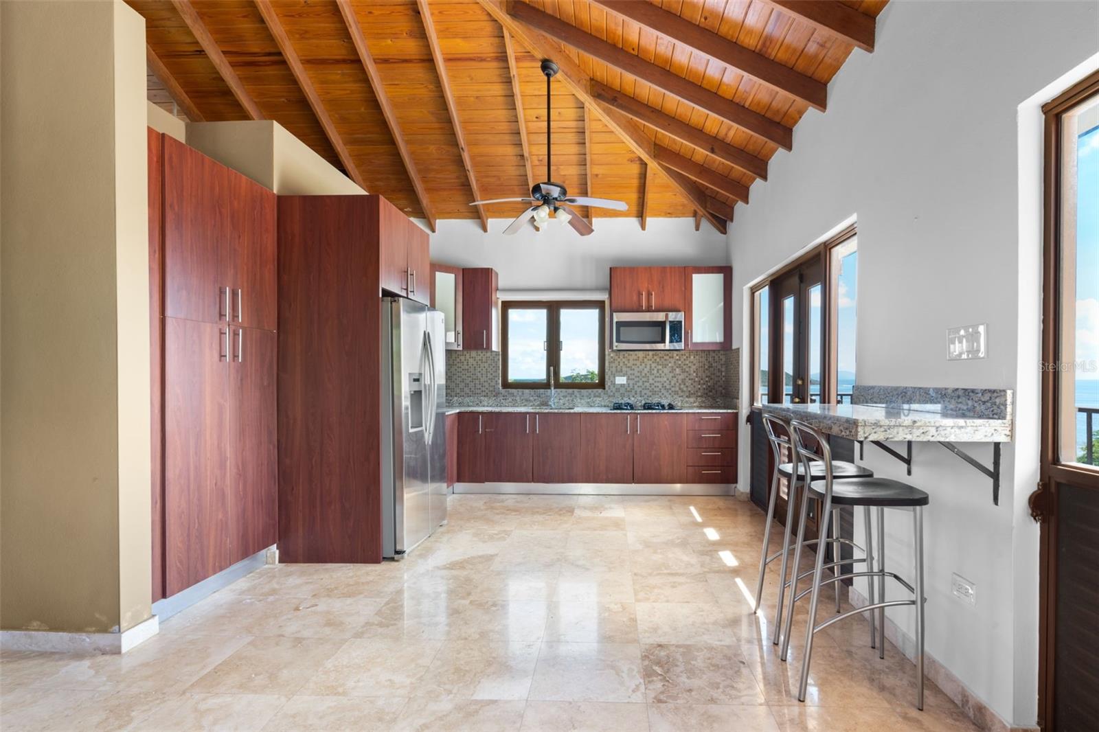 BARRIO FRAILES - Residential