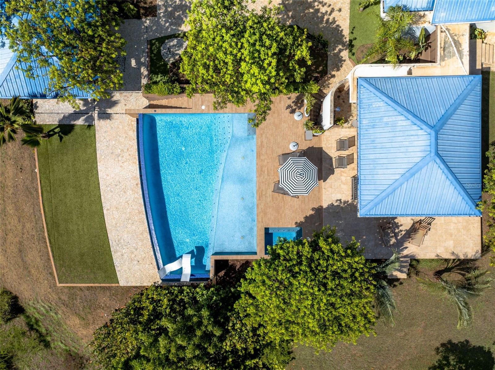 BARRIO FRAILES - Residential