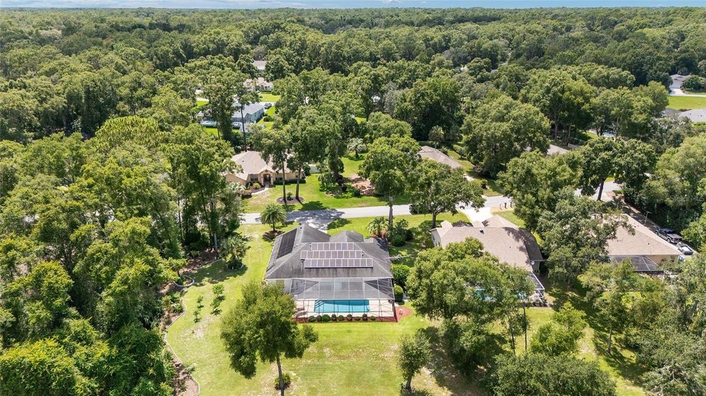 Photo of 19115 SW 98th Loop, Dunnellon, FL 34432 (MLS # OM704542)