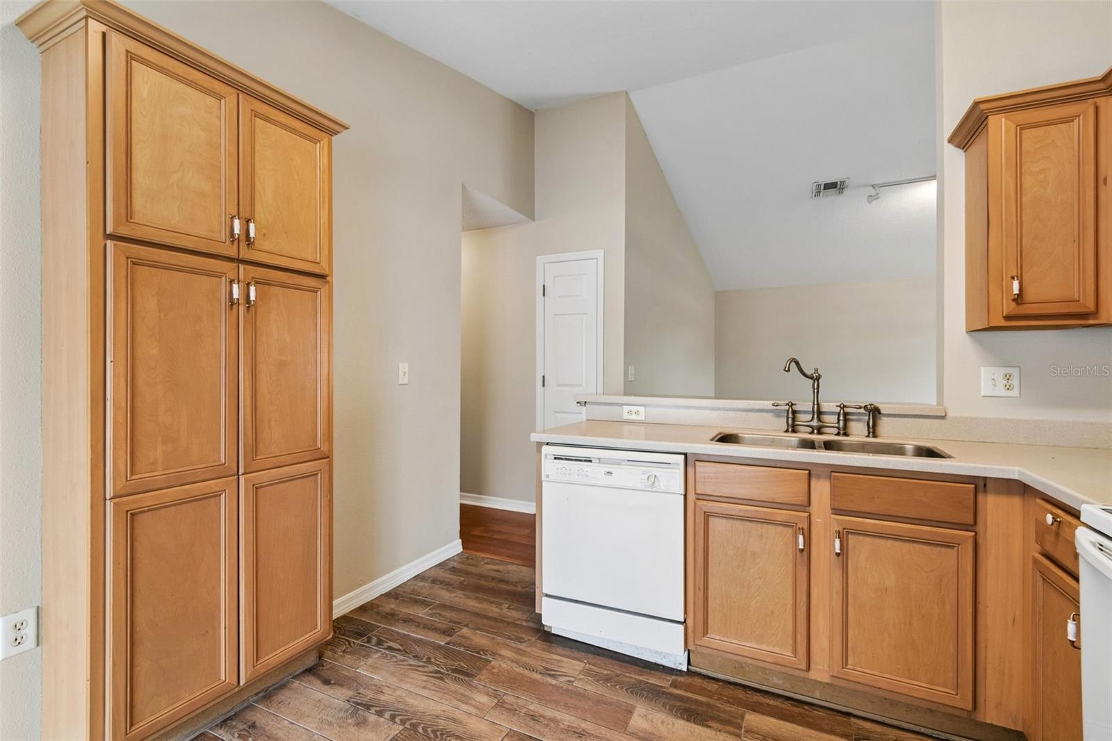 EAGLE RANCH SUB - Residential