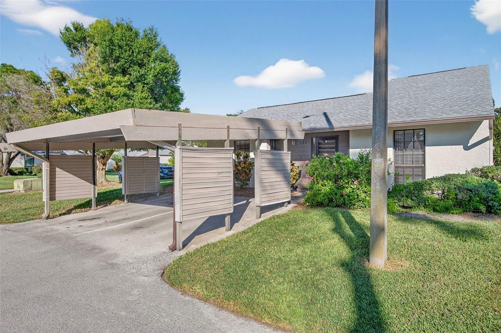 Photo of 321 Windrush Loop, Tarpon Springs, FL 34689 (MLS # TB8439864)