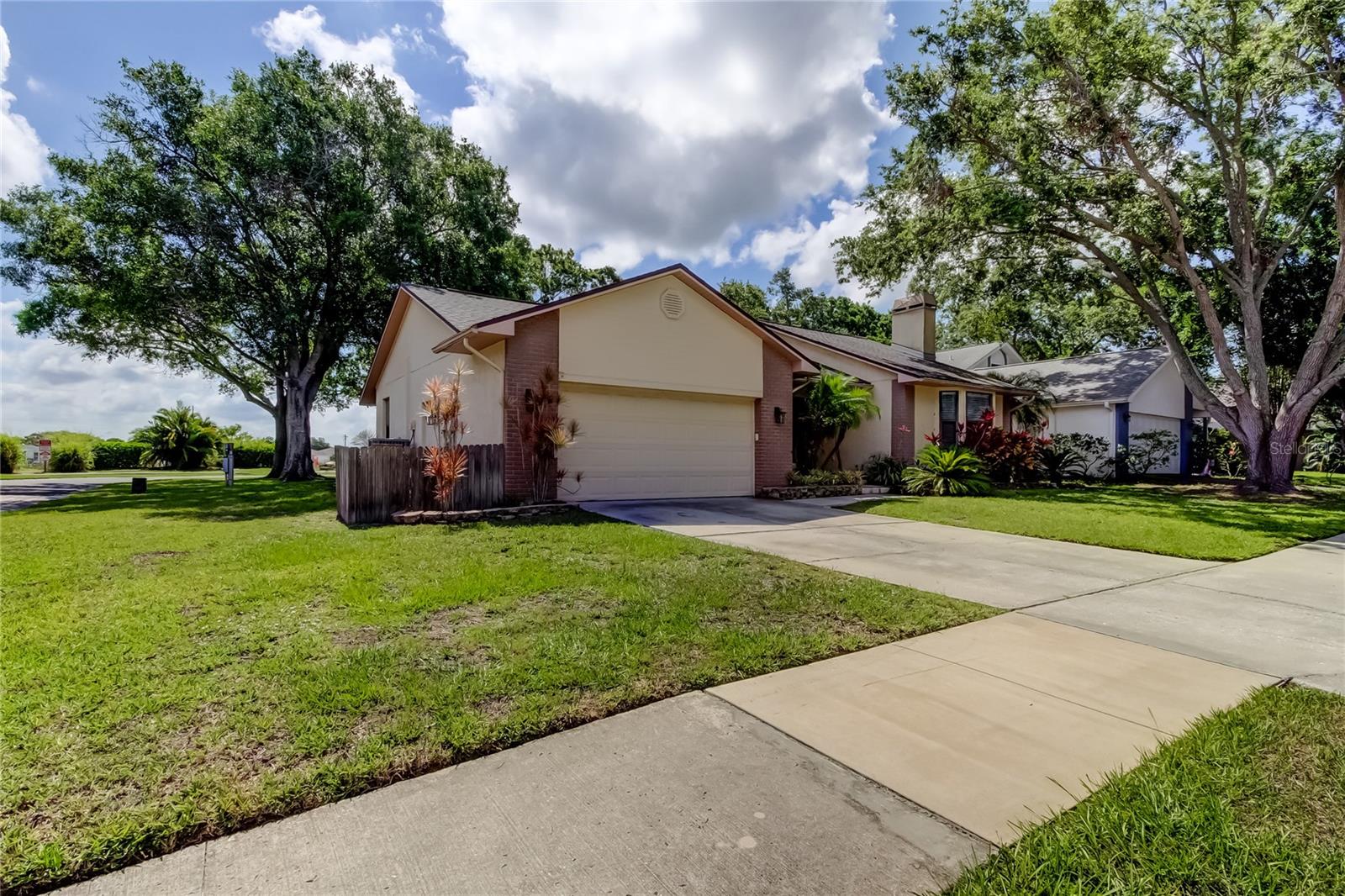 3410 BRIARWOOD LANE