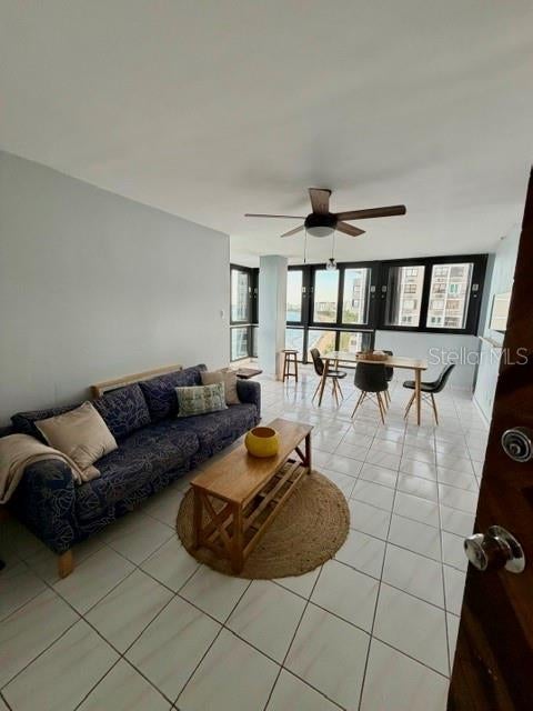 3919 ISLA VERDE AVENUE 15