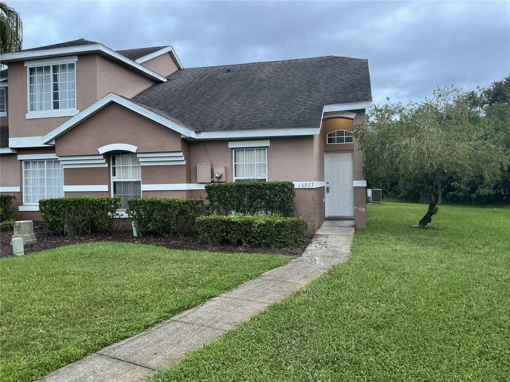 Photo of 13923 Corrine Key Place, Orlando, FL 32824 (MLS # O6439033)