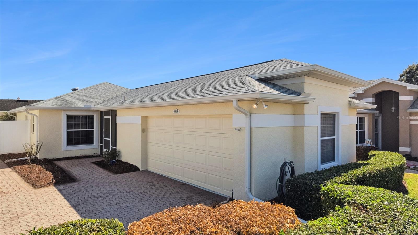 TRADITIONS PH 01 - Residential