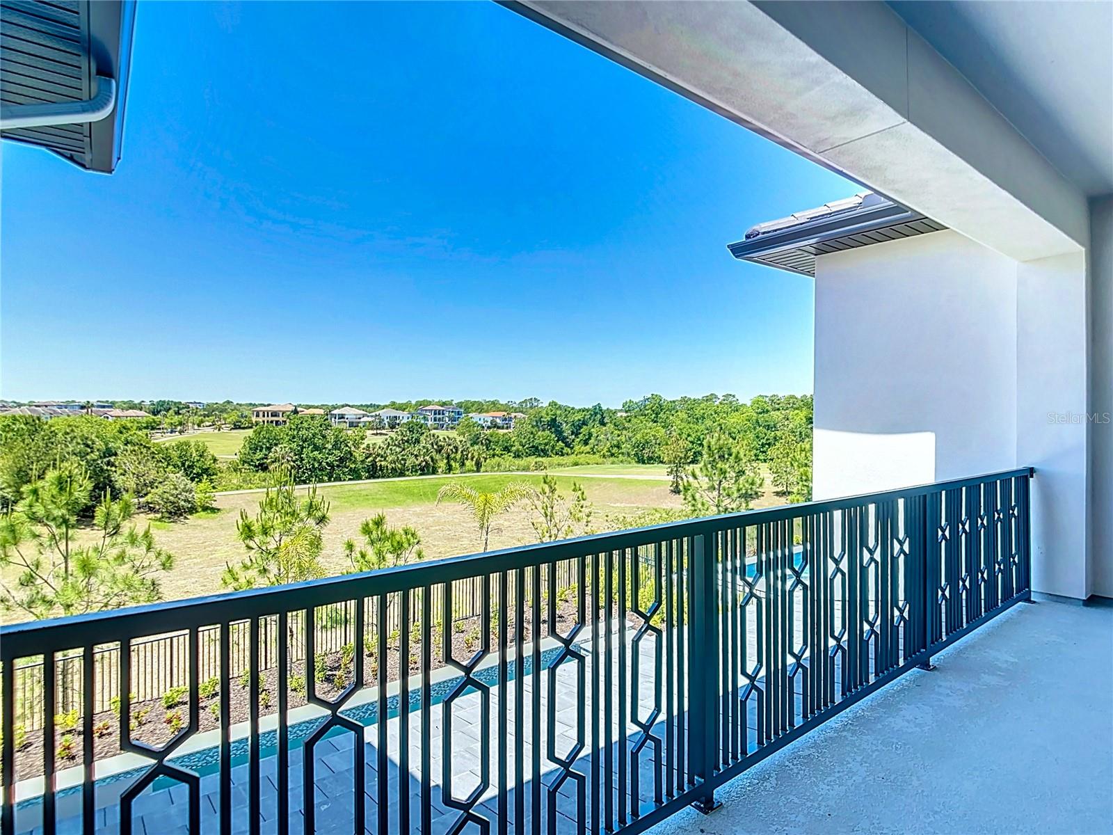 REUNION WEST - Residential