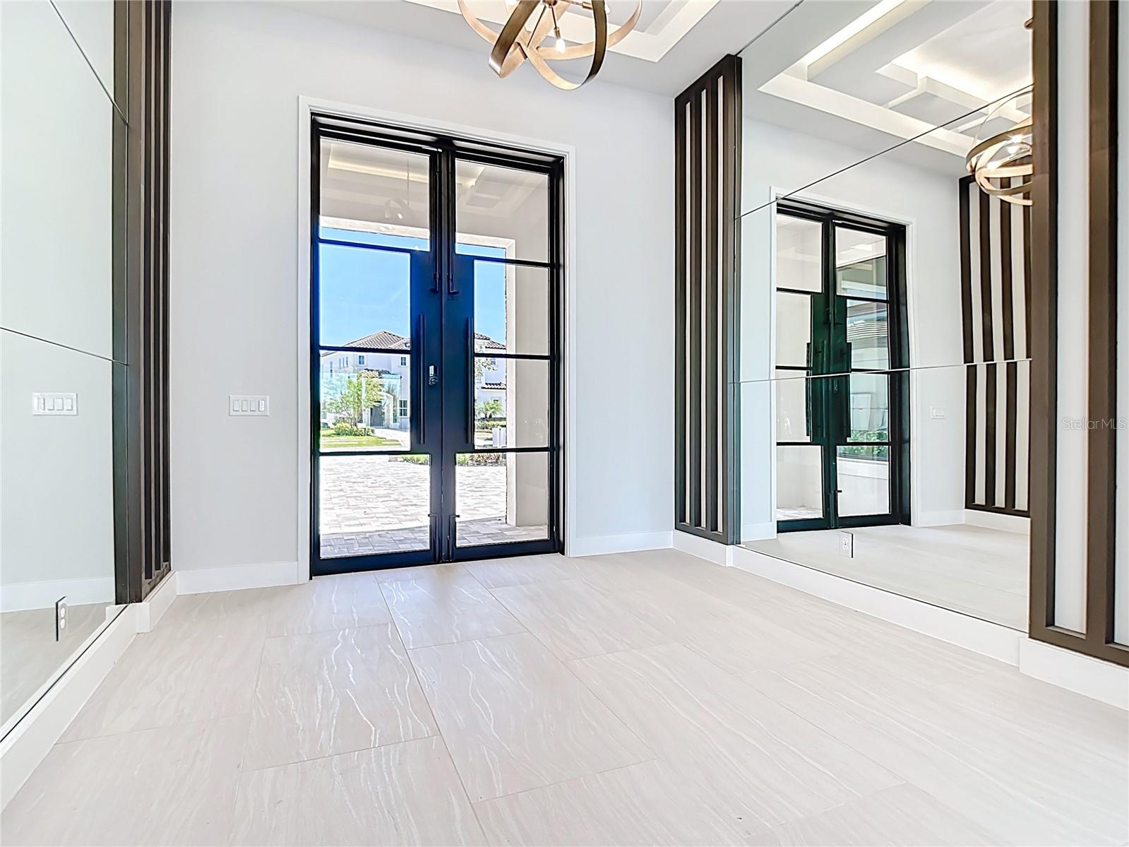 REUNION WEST - Residential