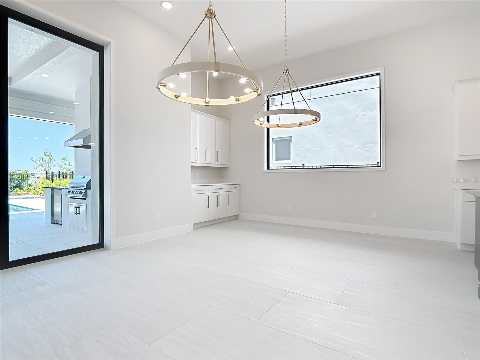 REUNION WEST - Residential