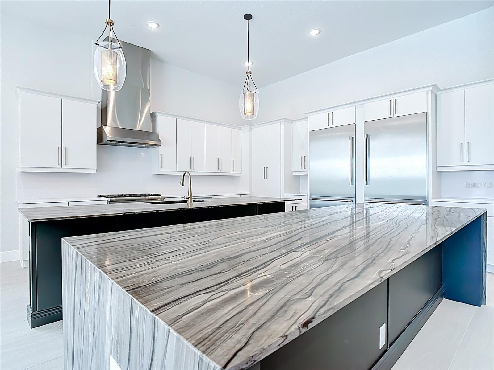 REUNION WEST - Residential