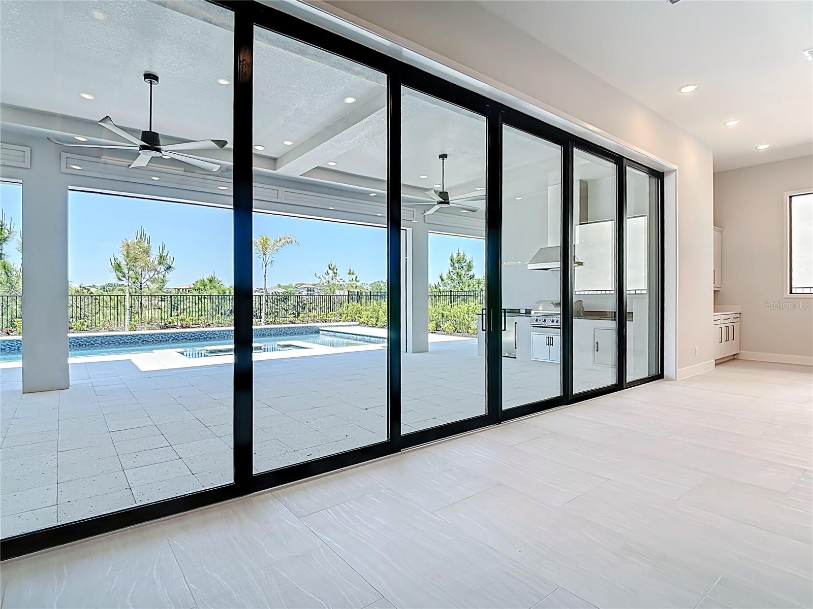 REUNION WEST - Residential