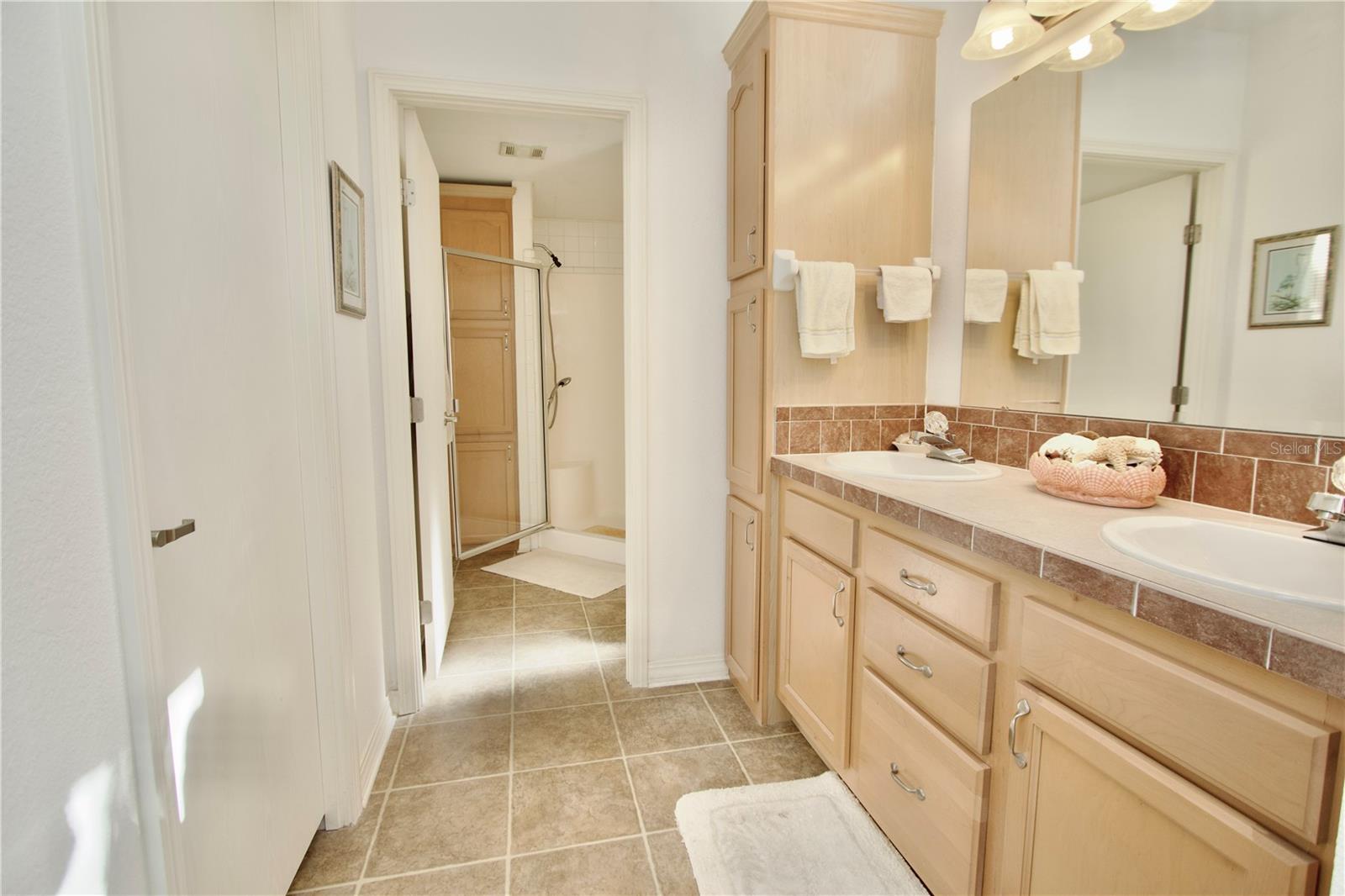 DORAL RO ASSOCIATION INC UNREC - Residential