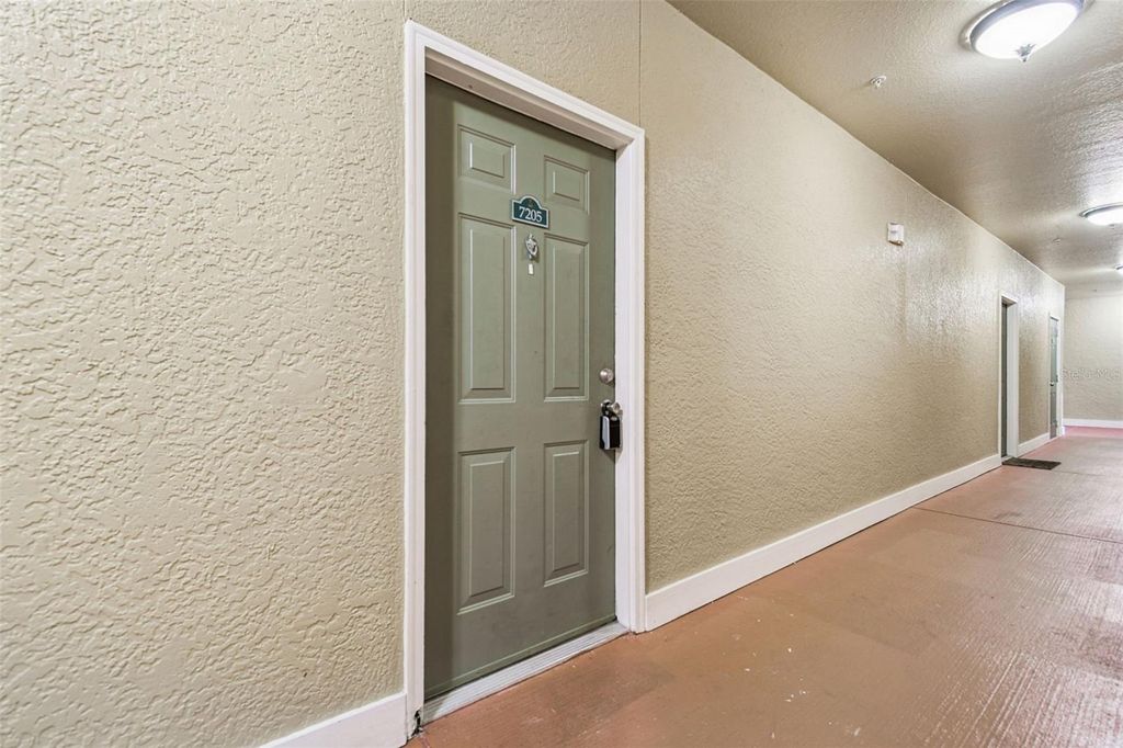 Photo of 4207 S Dale Mabry Highway #7205, Tampa, FL 33611 (MLS # TB8438089)