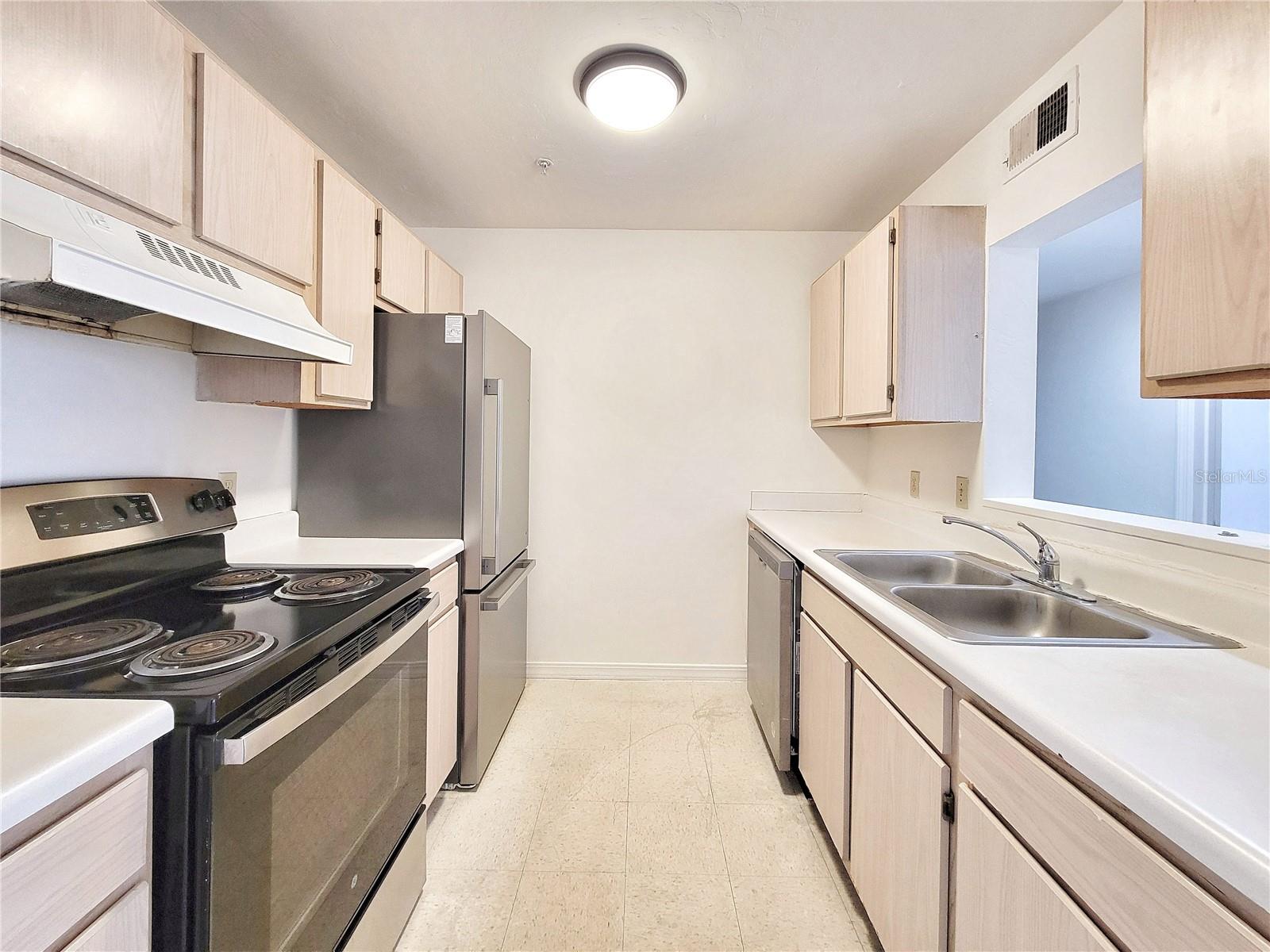 CAMPUS EDGE CONDO - Residential