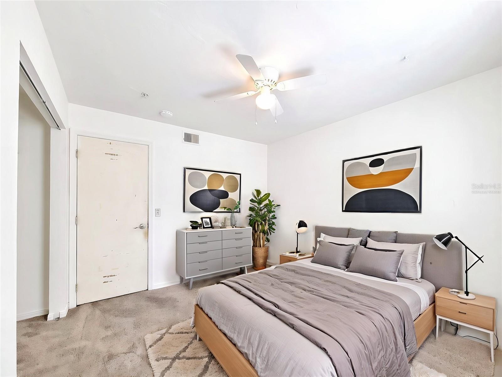 CAMPUS EDGE CONDO - Residential