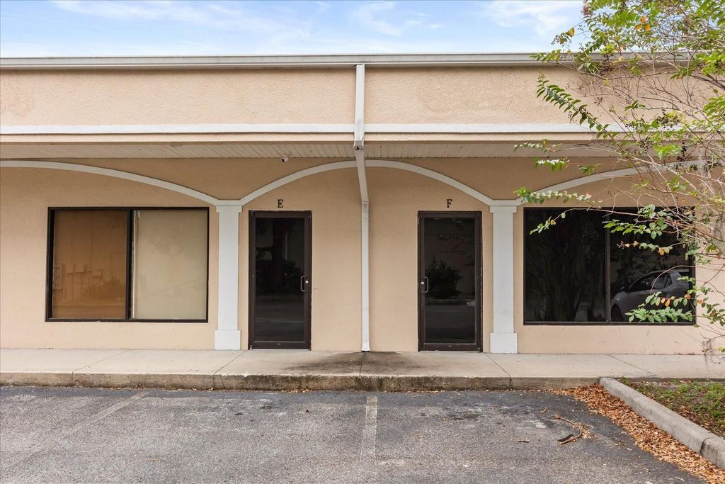 Photo of 1046 Plaza Drive #D &amp; E &amp; F, Kissimmee, FL 34743 (MLS # S5140114)